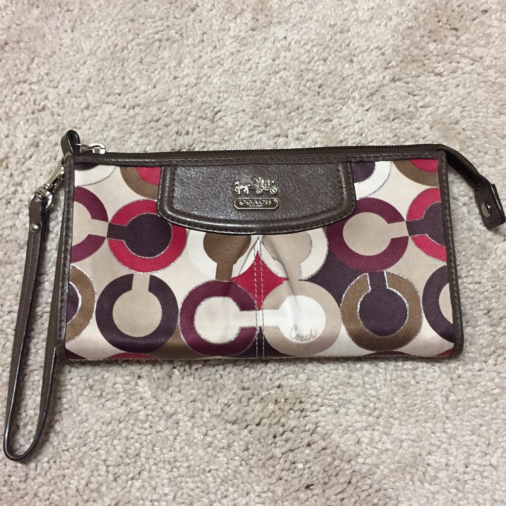 Coach Madison graphic Op Art Wallet/Wristlet